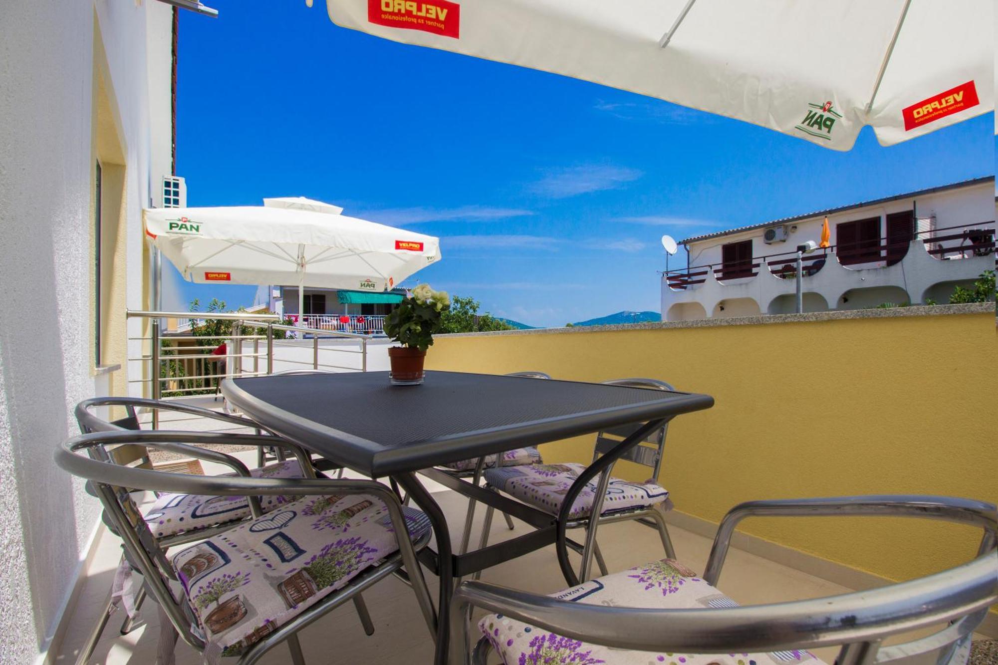 Apartments Zoran Pirovac Ngoại thất bức ảnh