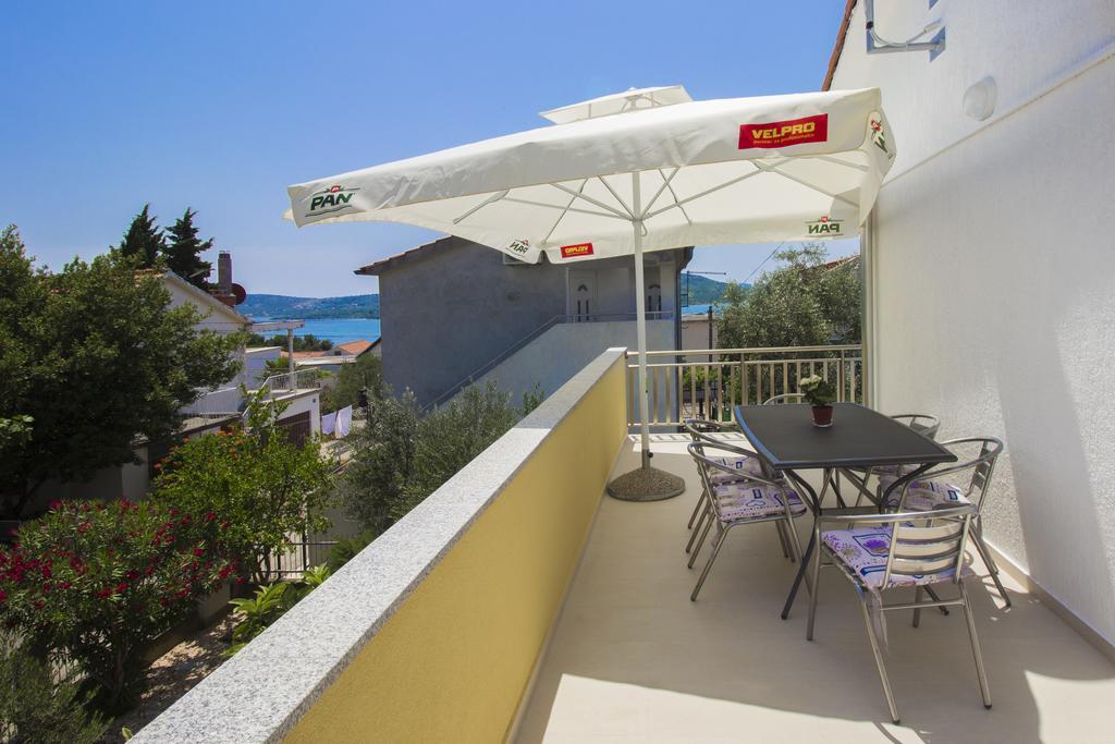 Apartments Zoran Pirovac Ngoại thất bức ảnh