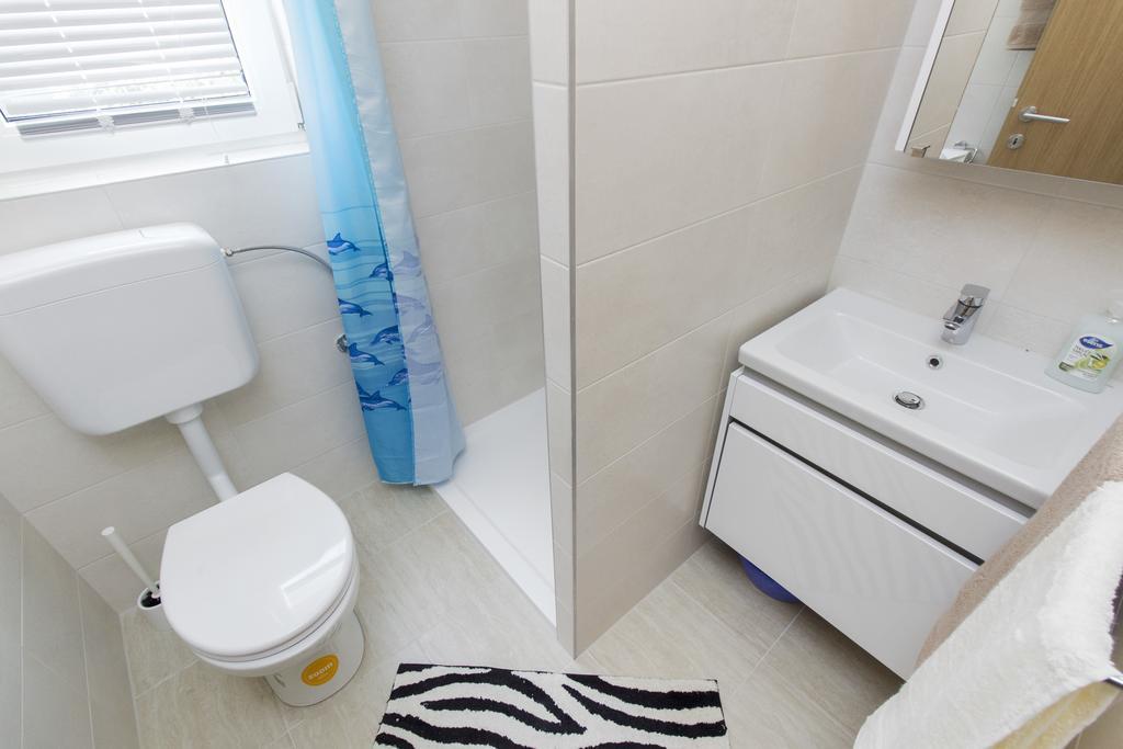 Apartments Zoran Pirovac Ngoại thất bức ảnh