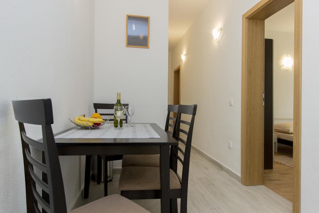 Apartments Zoran Pirovac Ngoại thất bức ảnh