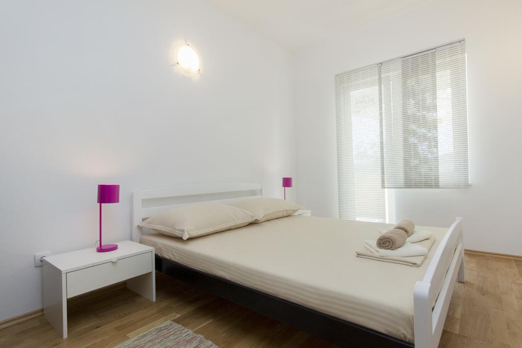Apartments Zoran Pirovac Ngoại thất bức ảnh