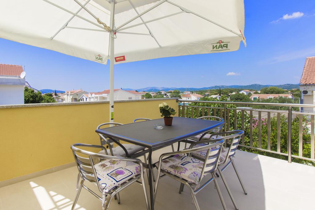 Apartments Zoran Pirovac Ngoại thất bức ảnh